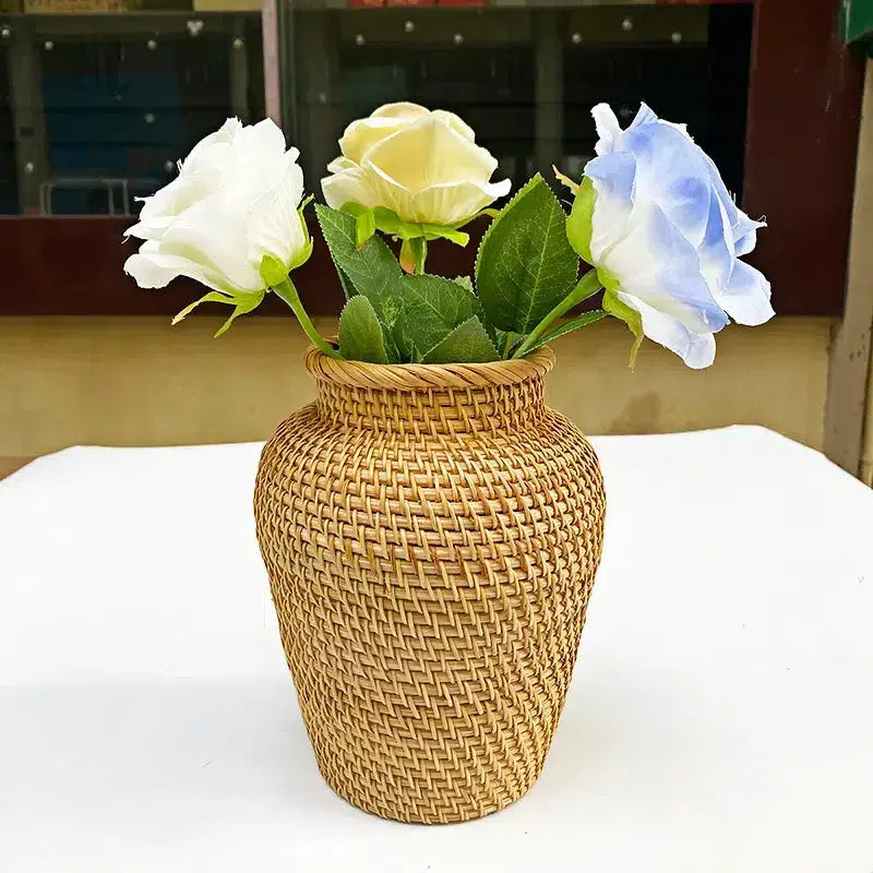 [7.9"] Handwoven Rattan Vase with Natural Charm