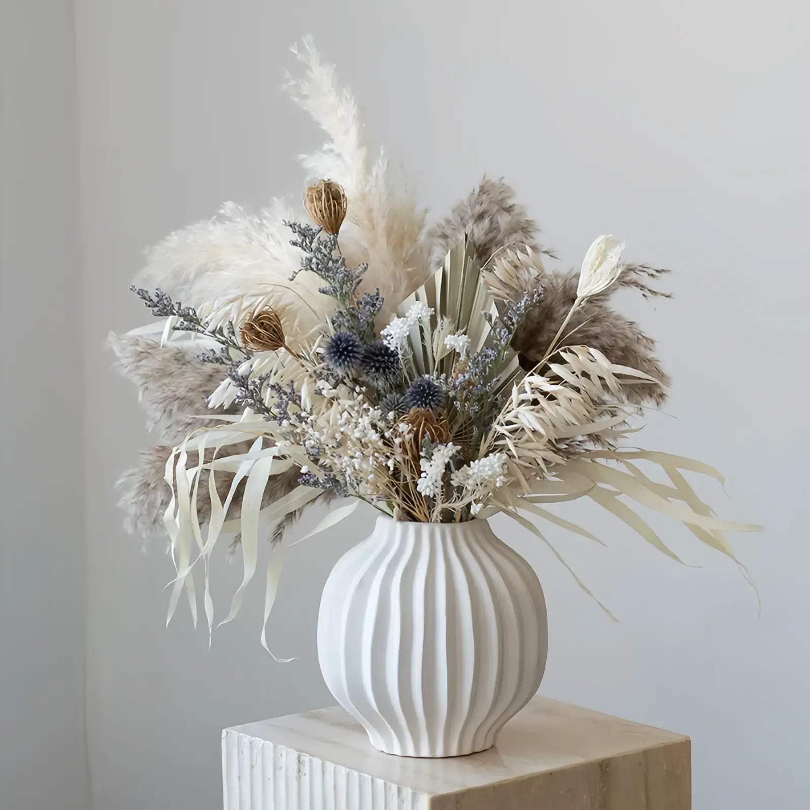 Opalfloral Natural Dried Flower Bouquet - Rustic Elegance